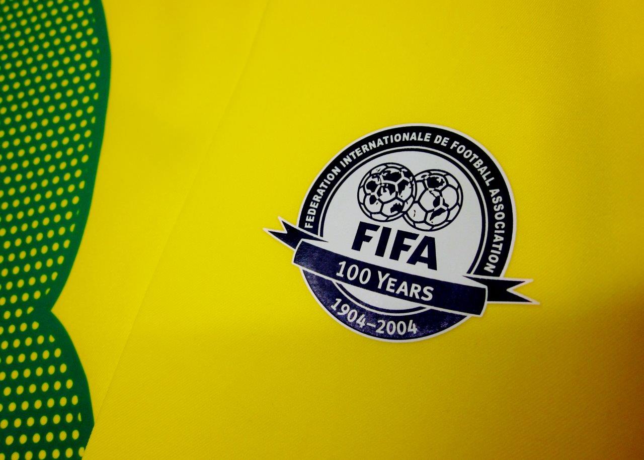 Maglia Kakà Brasile preparata/indossata in Francia-Brasile, Centenario FIFA  - CharityStars