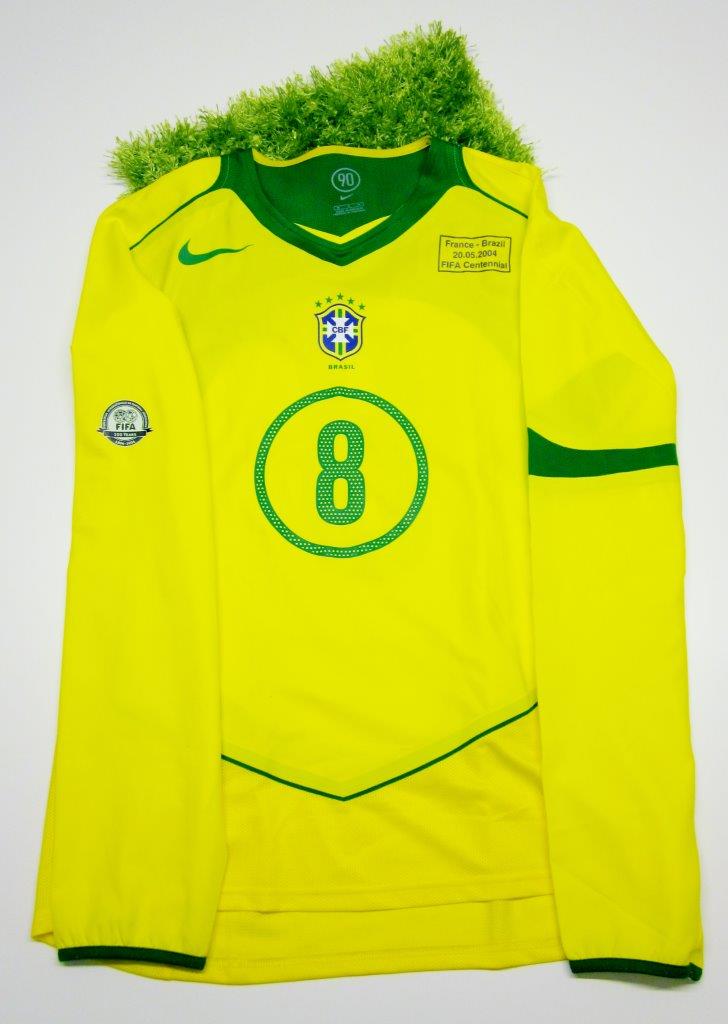 Ricardo Kaka Hand Signed CBF Brazil Jersey - CharityStars