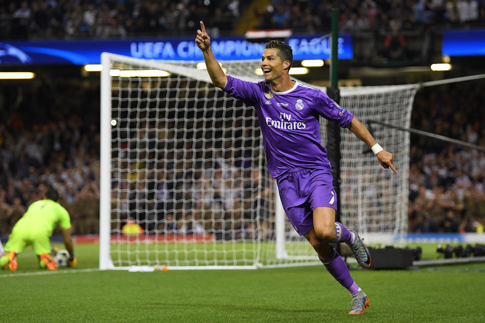 Cristiano Ronaldo's Match-Issued/Worn Shirt, 2017 Cardiff Final -  CharityStars