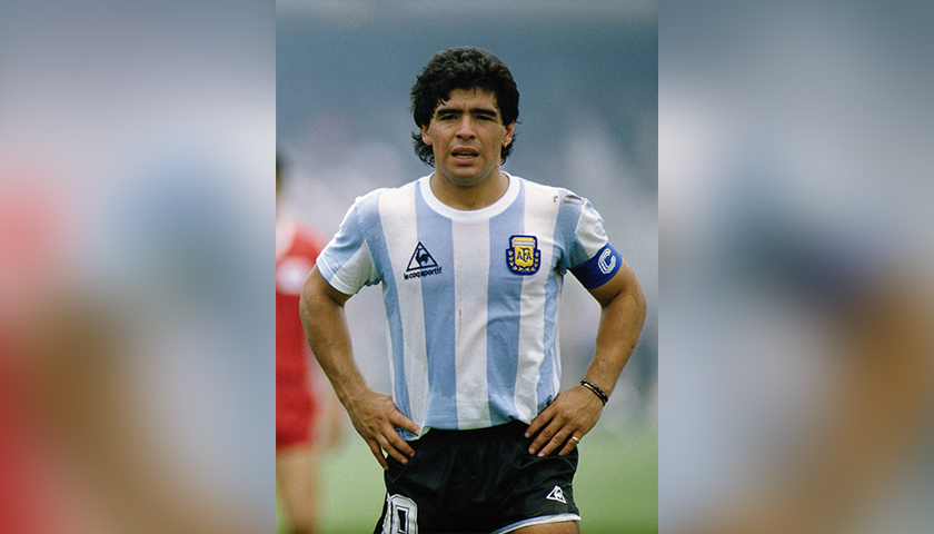 Maglia Ufficiale Maradona Argentina, 1986 - Autografata - CharityStars