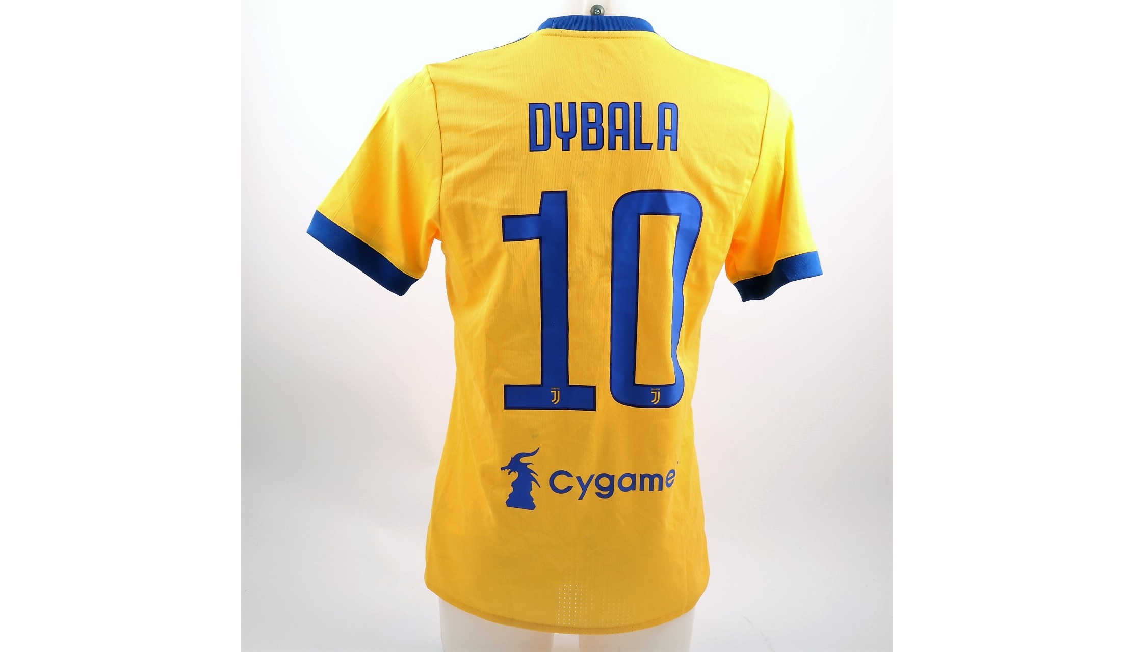 Match worn Dybala Juventus shirt, Serie A 16/17 UNWASHED - CharityStars