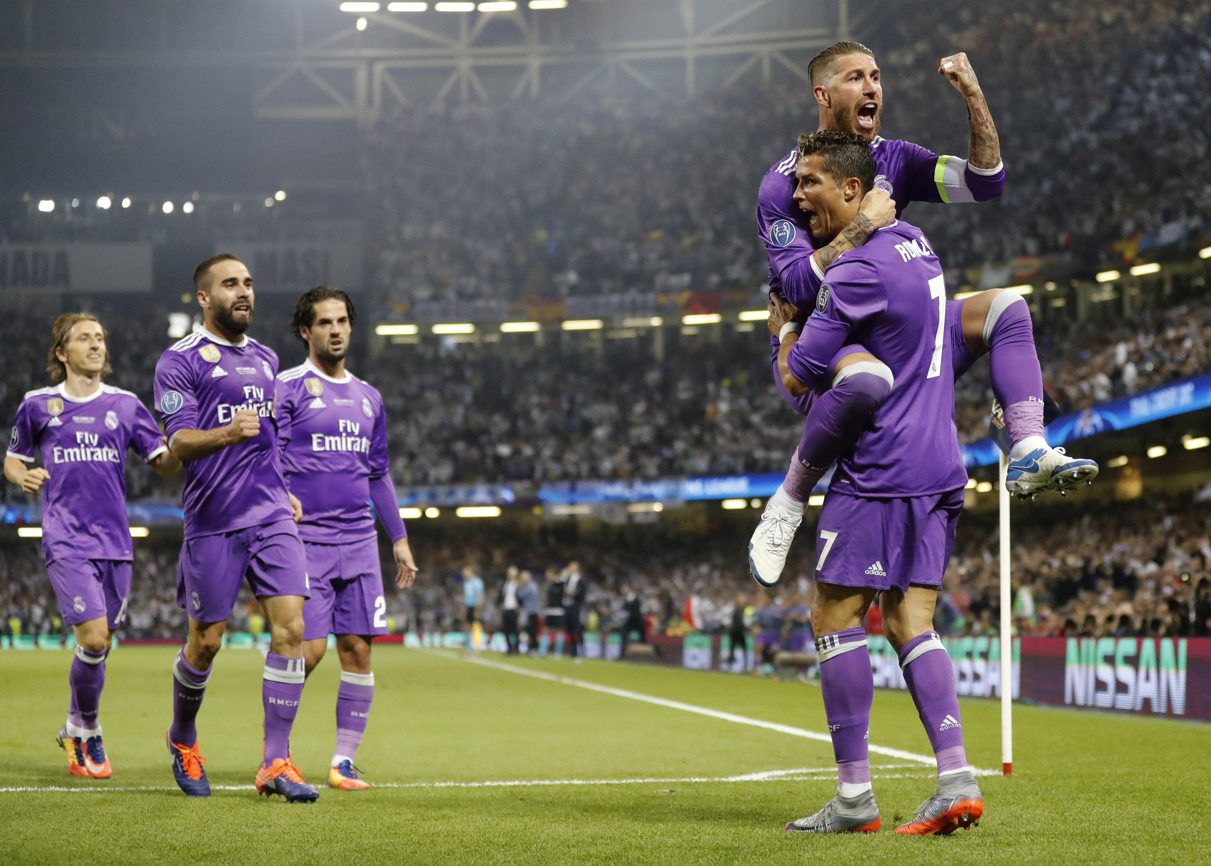 Retro Sergio Ramos Real Madrid 2017/18 Purple Jersey – Daze Sports