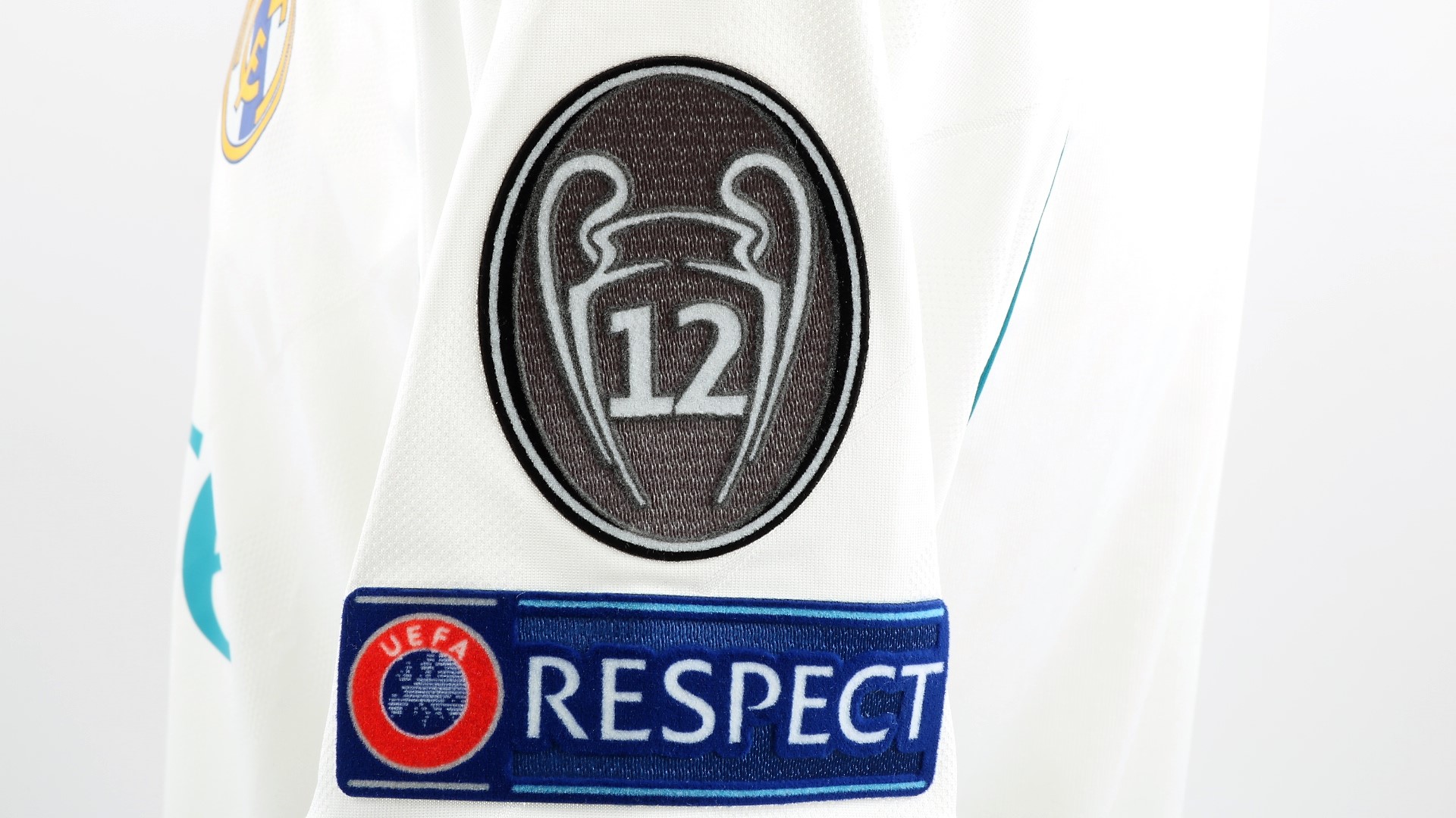 Kroos' Official Real Madrid Signed Shirt, 2019/20 - CharityStars