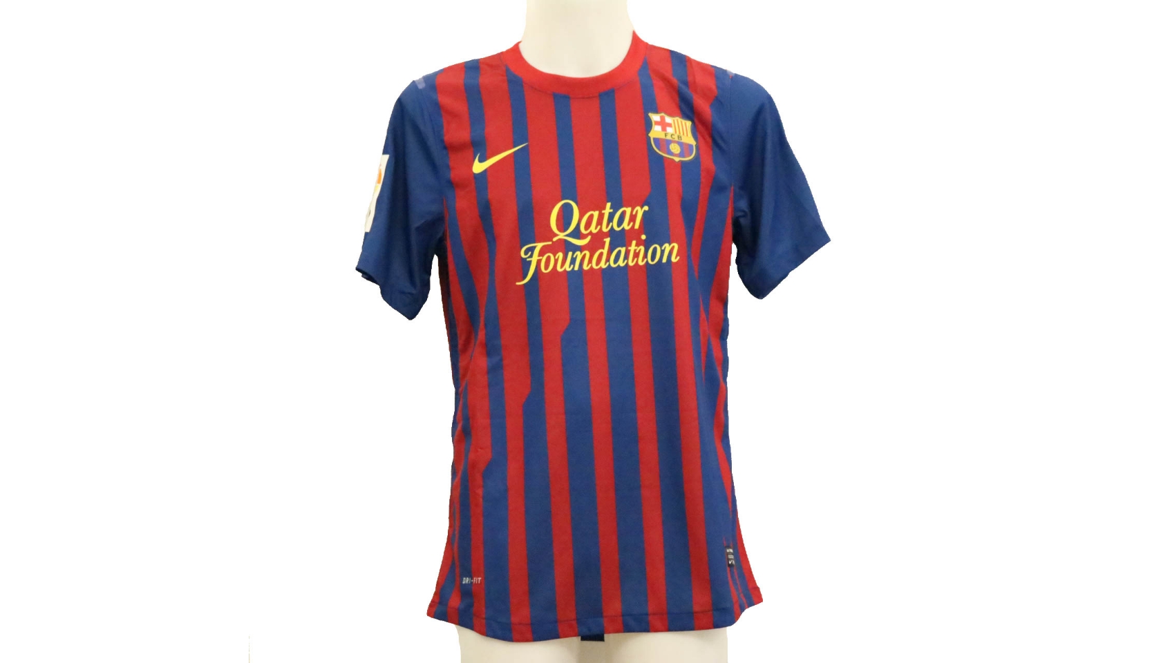 Lionel Messi Match Worn F.C Barcelona Champions League Shirt & Pre Match  Warm Up Bib 2011 - 2012 Season - Golden Soccer Signings