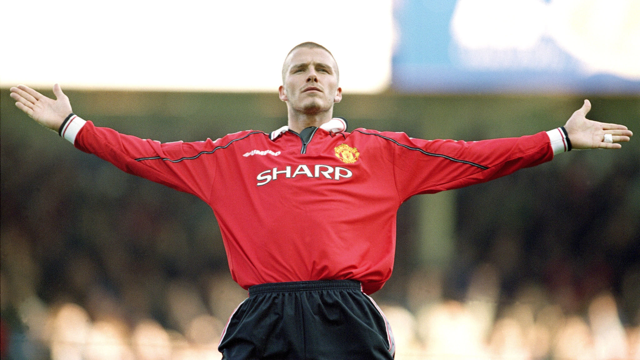 David Beckham: A David Beckham, matchworn, Manchester United, red home shirt,  worn by Beckham in the UEFA Champions League Group Stage fixture against  Panathinaikos, 21st November 2000, which Manchester United won 3-1