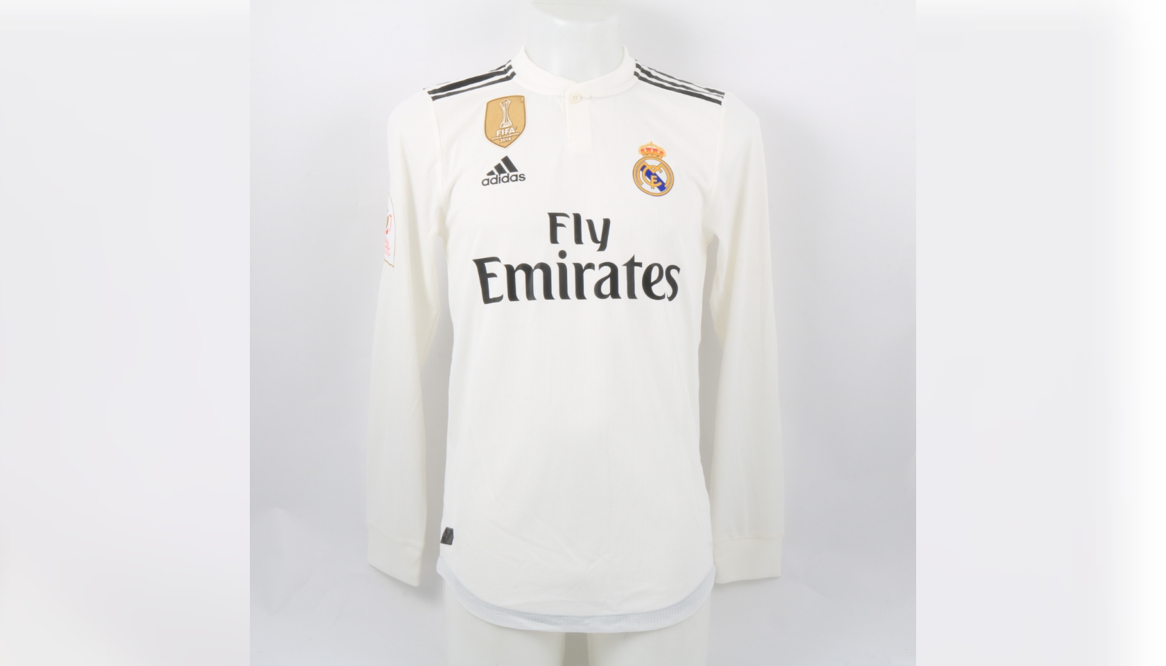 Modric's Official Real Madrid Signed Shirt, 2018/19 - CharityStars