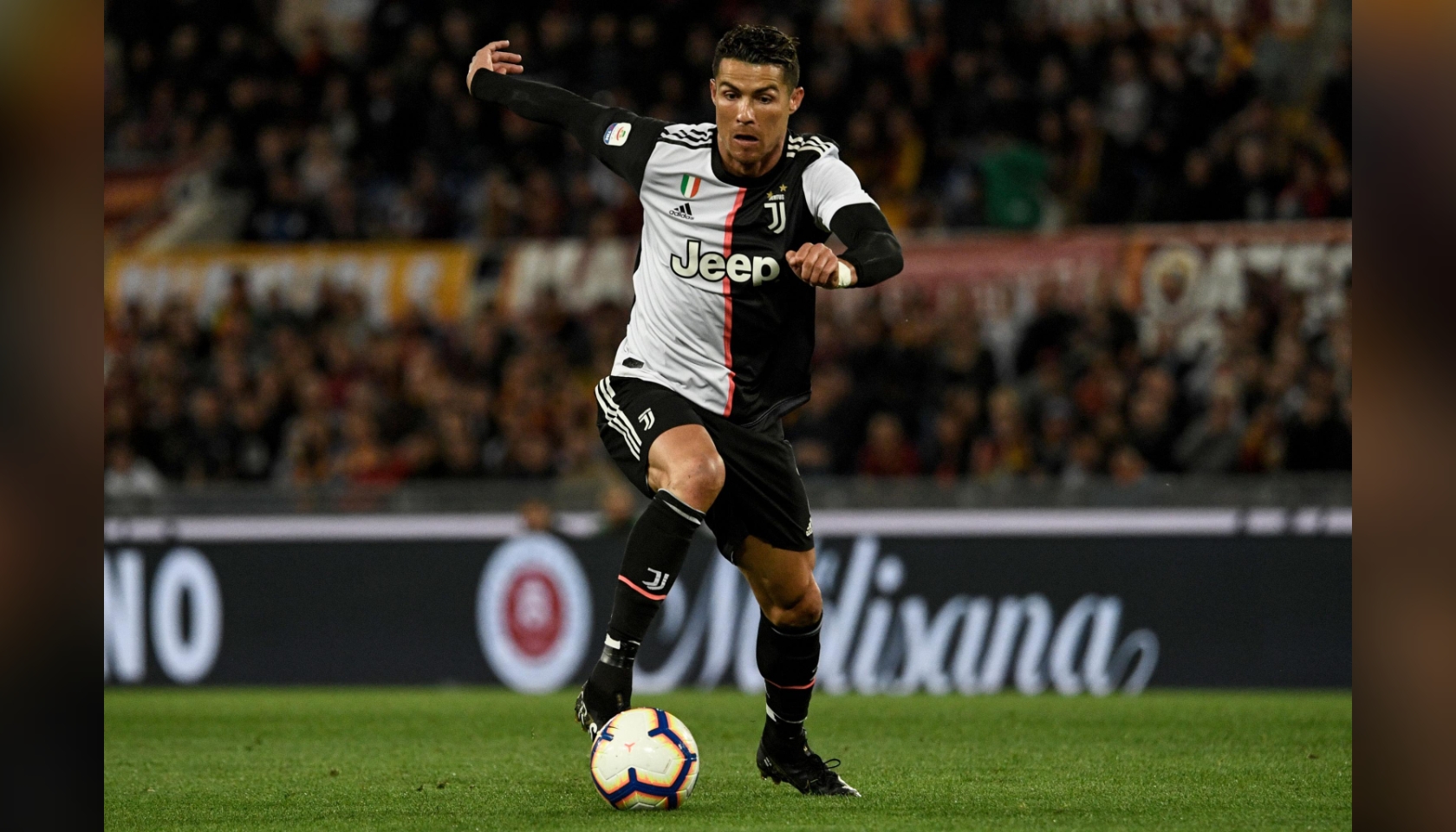 Ronaldo's Juventus Match-Issue/Worn Shirt, 2018/19 - CharityStars