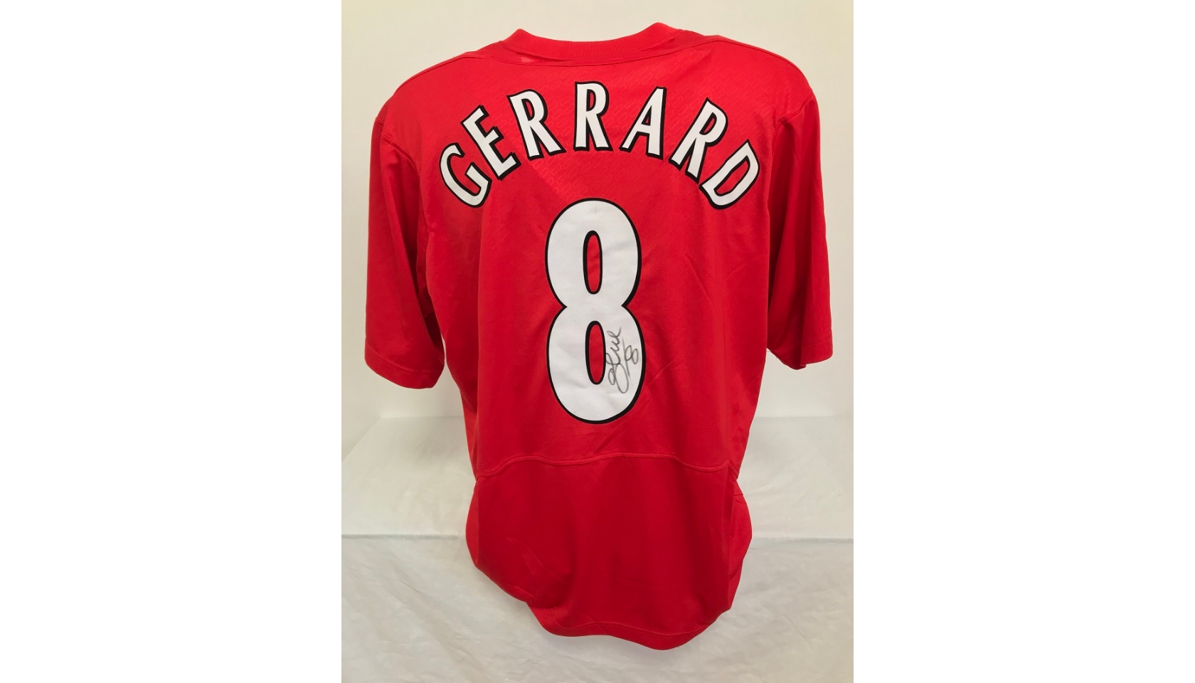 Steven Gerrard Signed Shirt - Champions League Winner 2005 - CharityStars