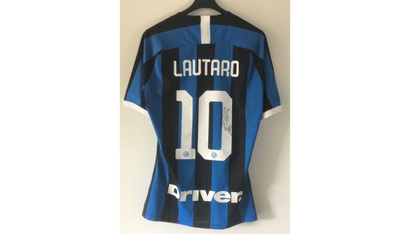 Lautaro Martínez: “Wearing the Inter number ten shirt doesn't weigh on me”