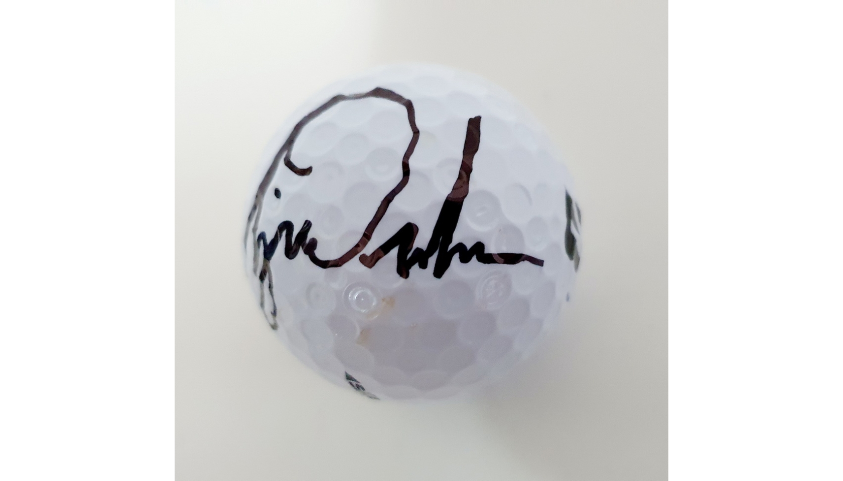 Pallina da Golf - Autografata da Tiger Woods - CharityStars