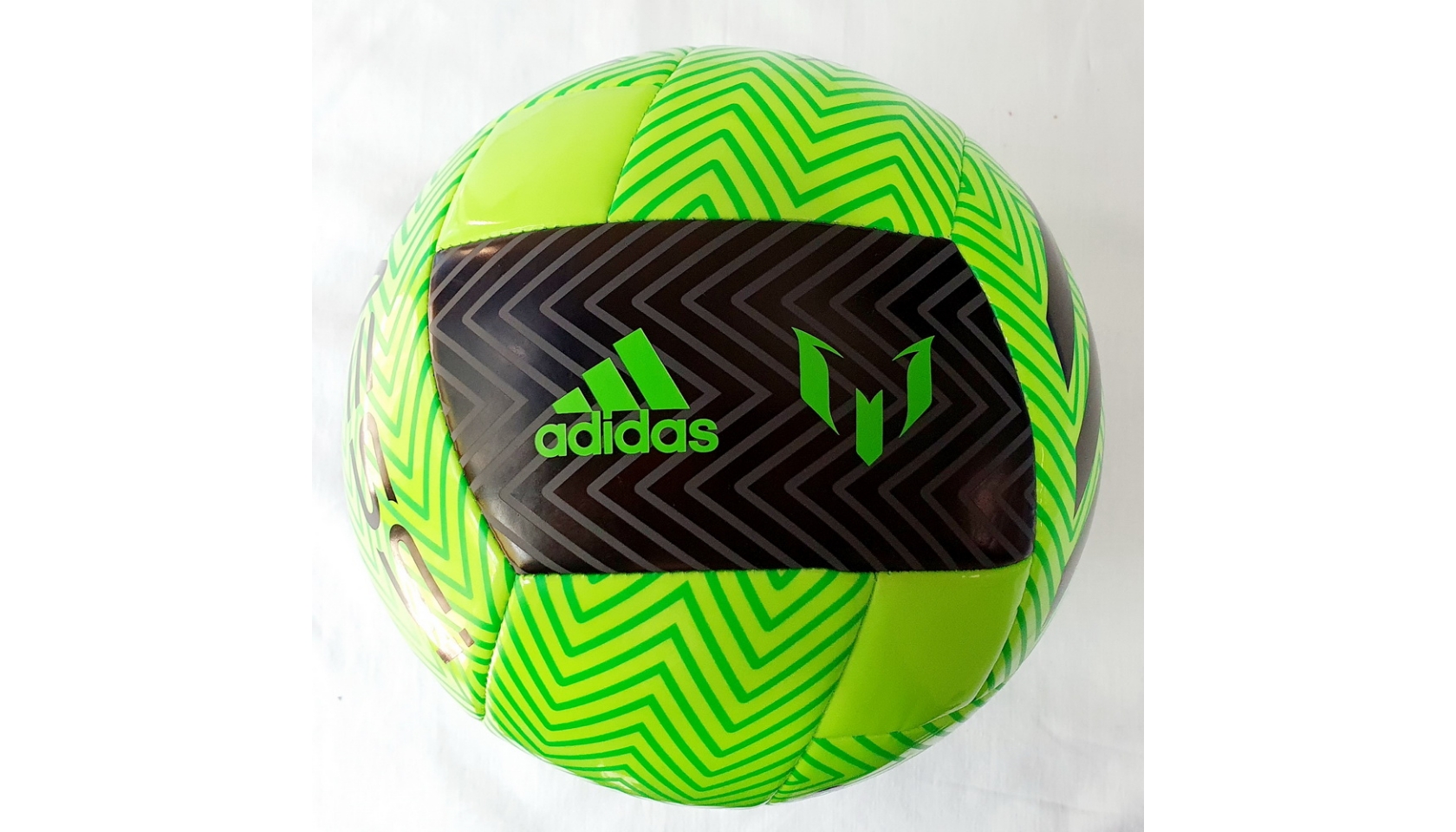 Adidas messi q4 soccer clearance ball