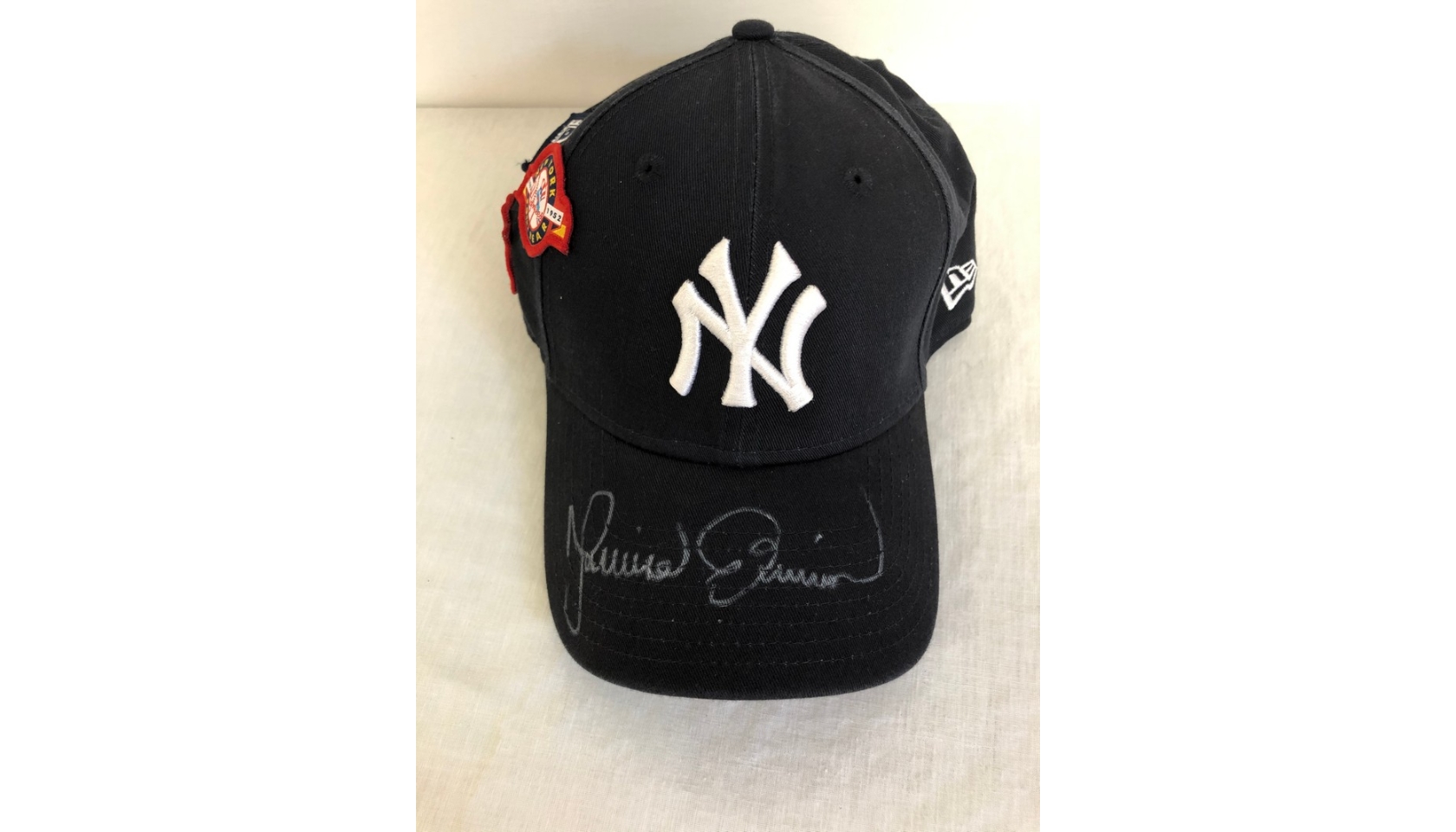 Mariano Rivera Signed New York Yankees Jersey - CharityStars