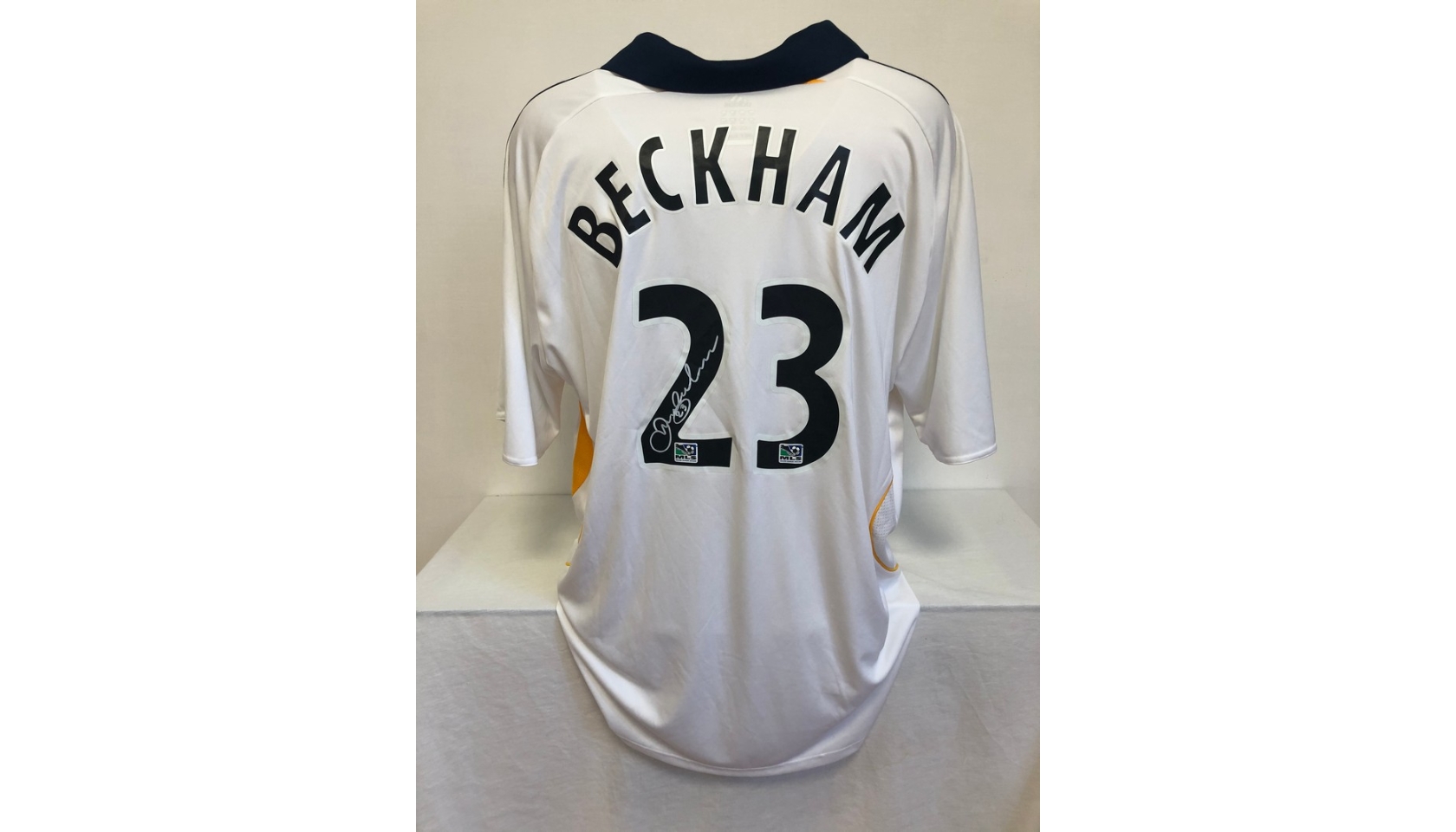 David Beckham's LA Galaxy Signed and Framed Shirt - CharityStars