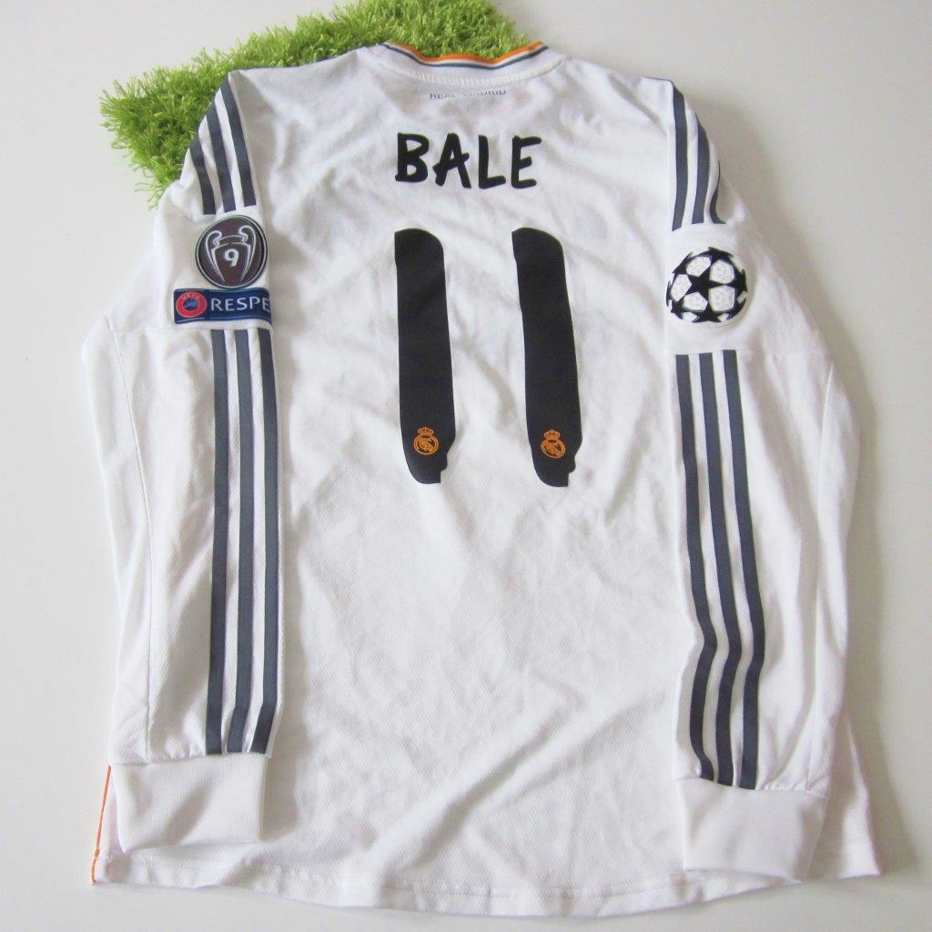 F❤️❤️TBALLER GARDER❤️BE — Gareth Bale wore: Louis Vuitton