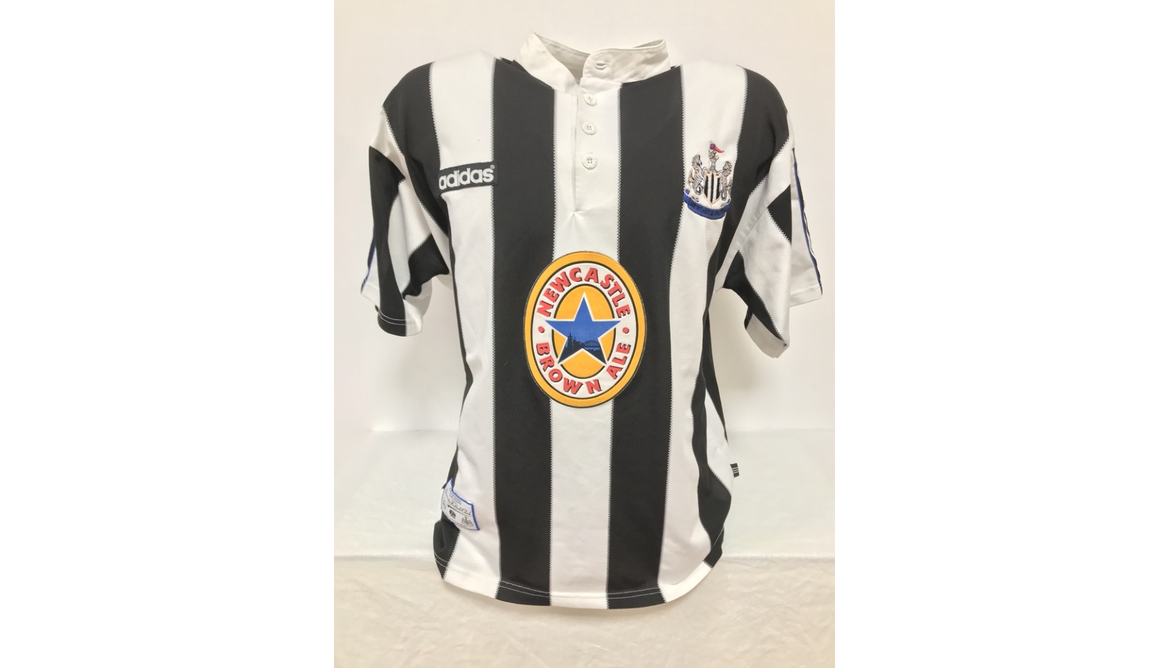 Shearer Official Newcastle Shirt, 1997/98 - CharityStars