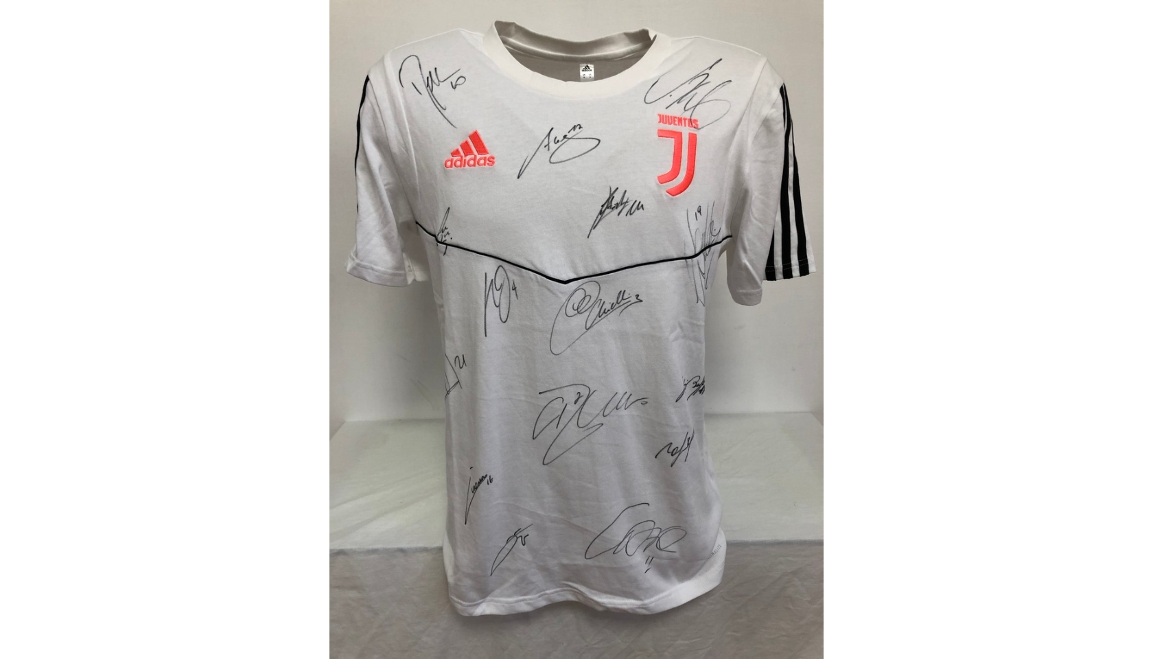 Perseo Trade Maglia Juventus 7 Maglietta Replica Campionato Serie A  2019/2020 PS 31585 (Medium) : .it: Sport e tempo libero