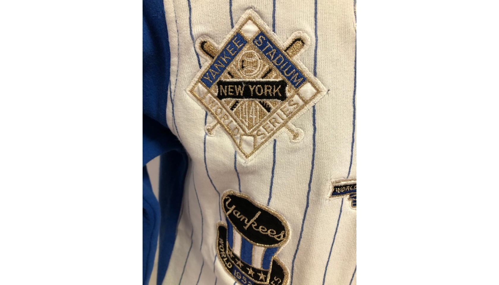 New York Yankees Sweater - Signed by Roger Clemens - CharityStars