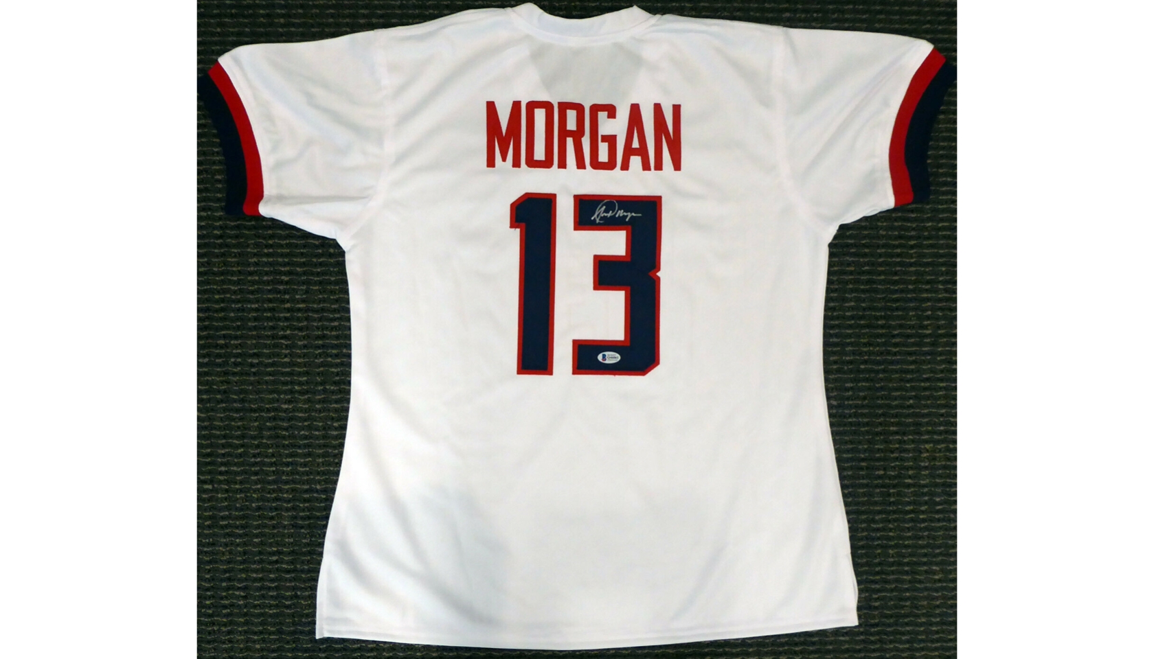 Get a pressed and signed Alex Morgan jersey by heading to our Instagra