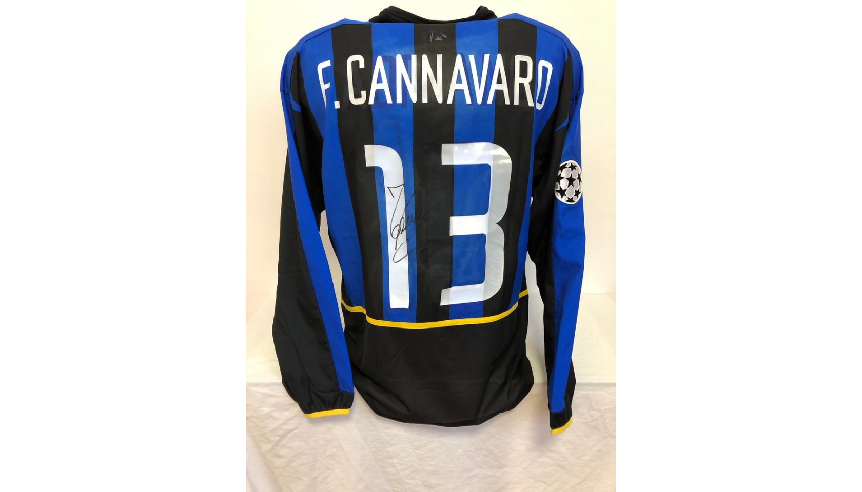 This shirt is for the Museum of Football.” Cannavaro and a promise