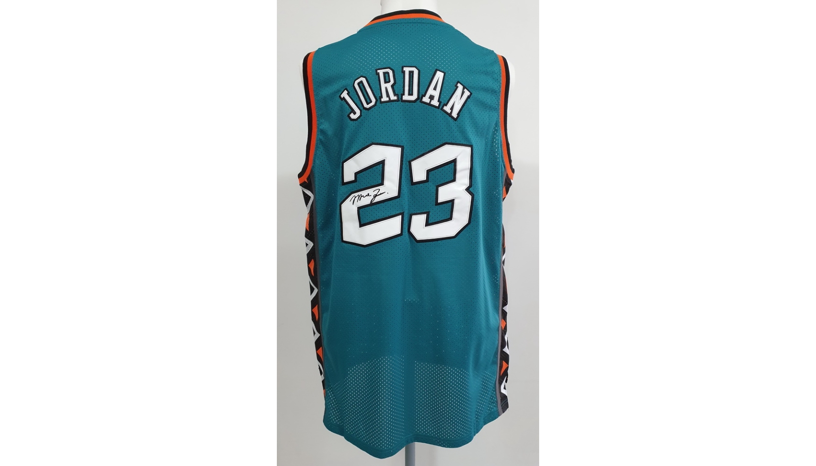 Jordan's Official All-Star Game Signed Jersey, 1996 - CharityStars