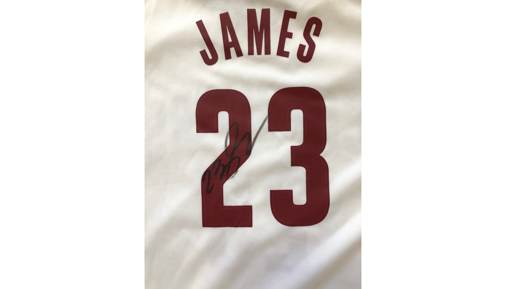 Lebron James' Official 2015 Cleveland Signed Jersey - CharityStars