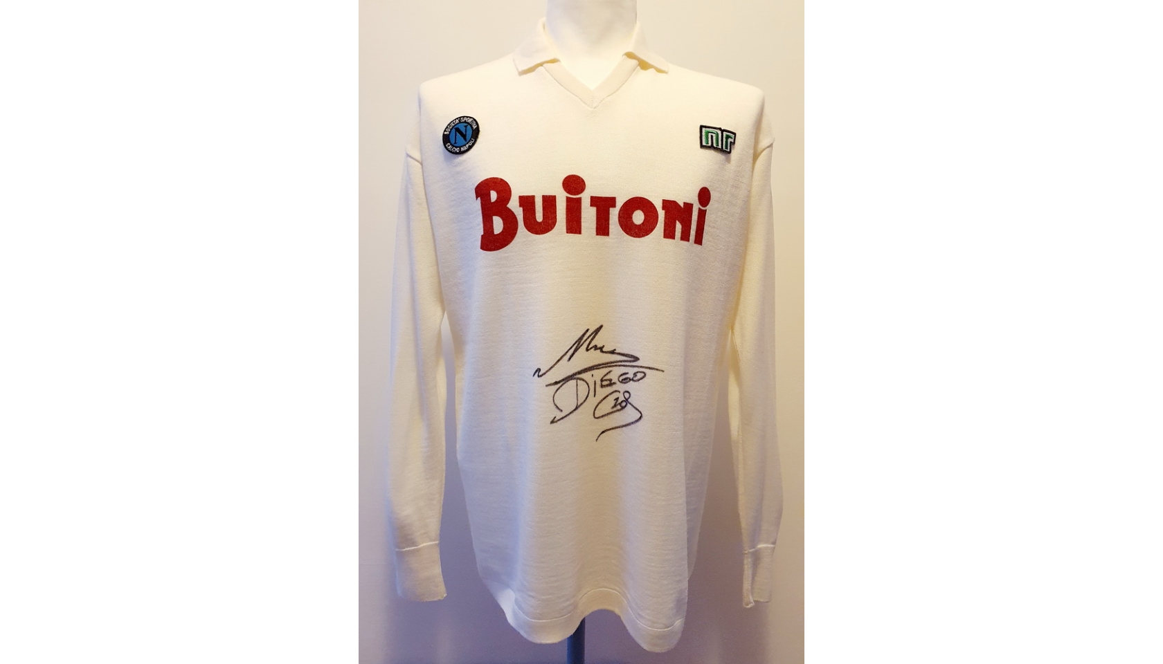 Maglia Ufficiale Maradona Napoli, 1987/88 - Autografata - CharityStars