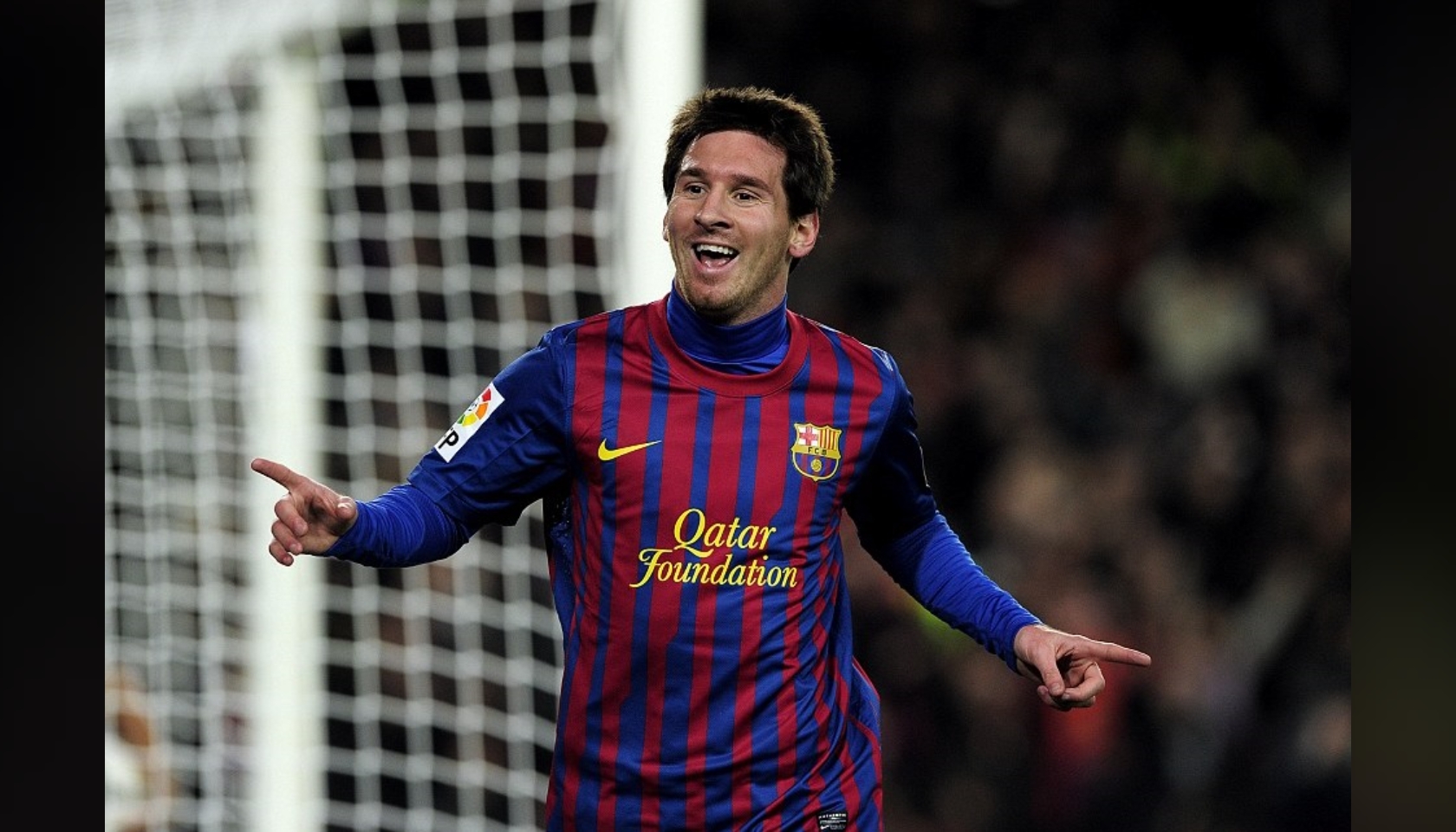 Messi's Barcelona Match-Issued Shirt, 2011/12 - CharityStars