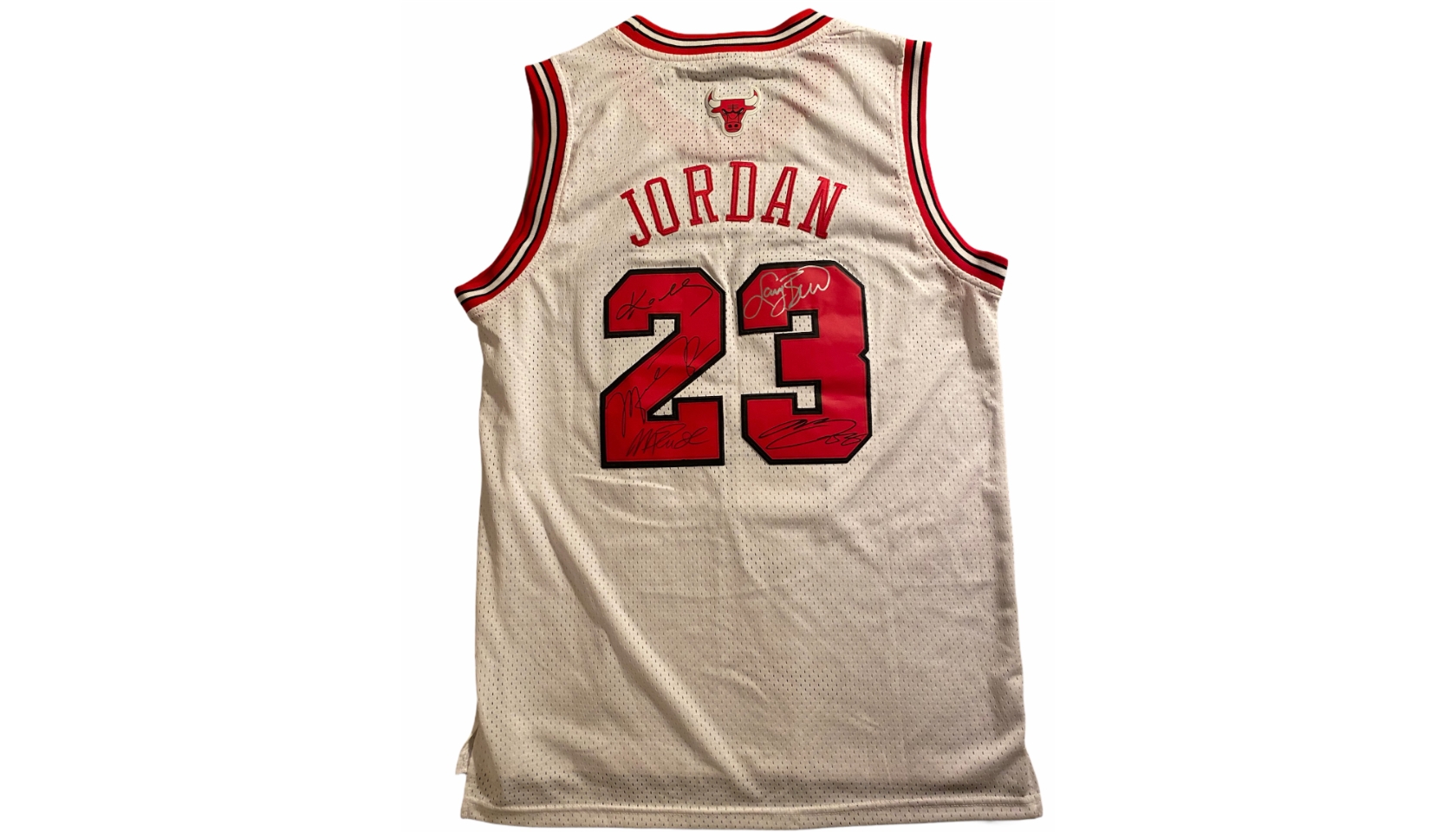 Michael Jordan Signed and Framed Mitchell & Ness 97-98 Chicago Bulls Jersey  - CharityStars