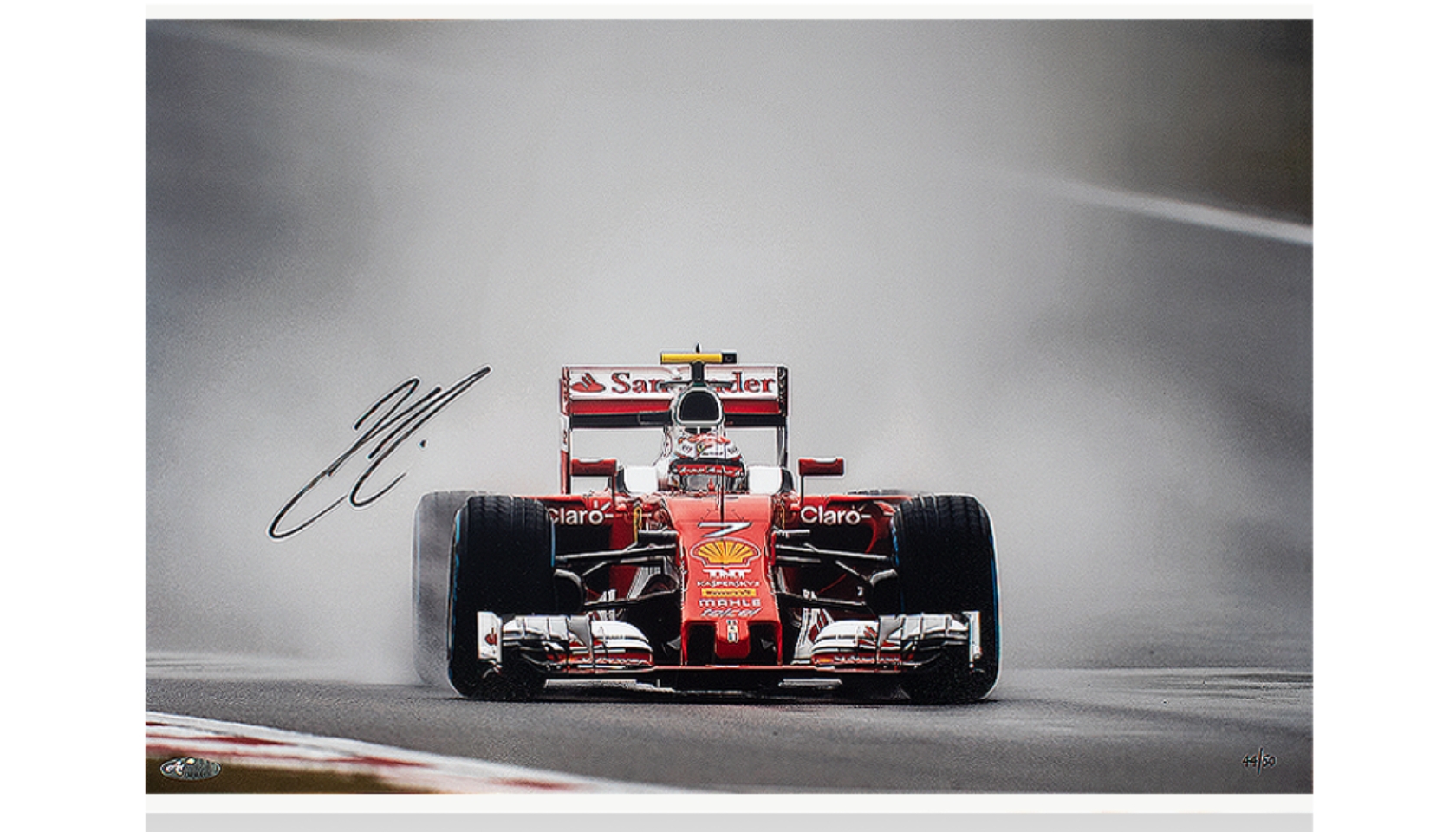 Cappellino Ferrari autografato da Vettel e Räikkönen - CharityStars