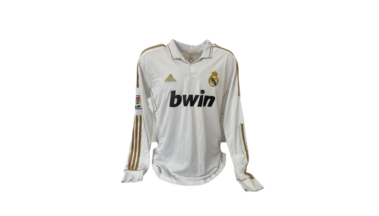 Cristiano Ronaldo Hand Signed Authentic Real Madrid FC Jersey - CharityStars