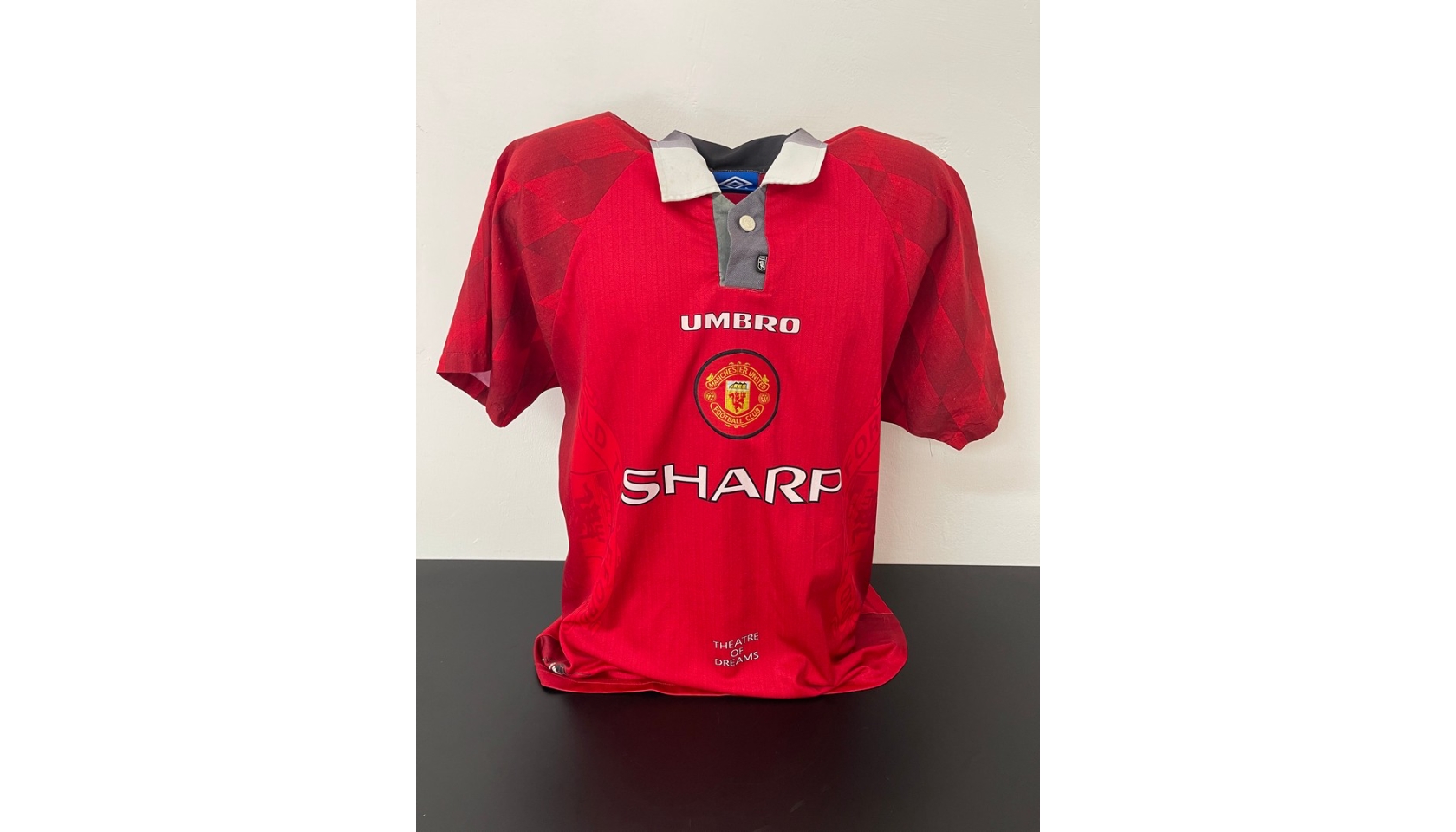 Manchester United 'Theatre of Dreams' shirt by Umbro