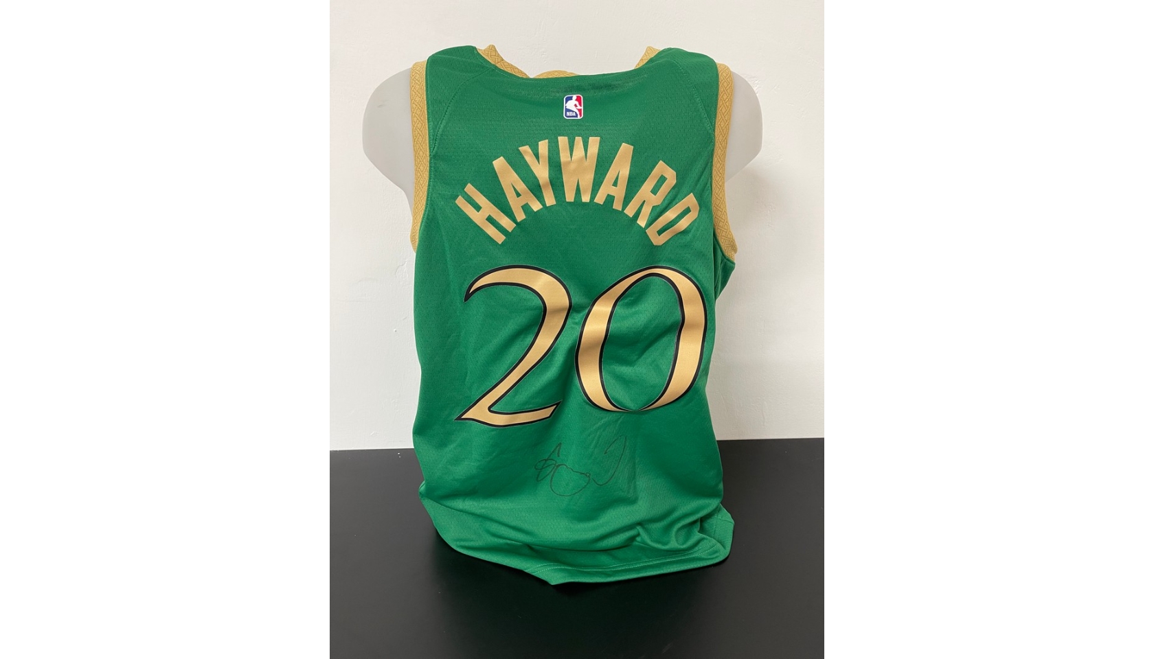 Gordon Hayward Boston Celtics Autographed Nike Earned Edition Swingman  Jersey