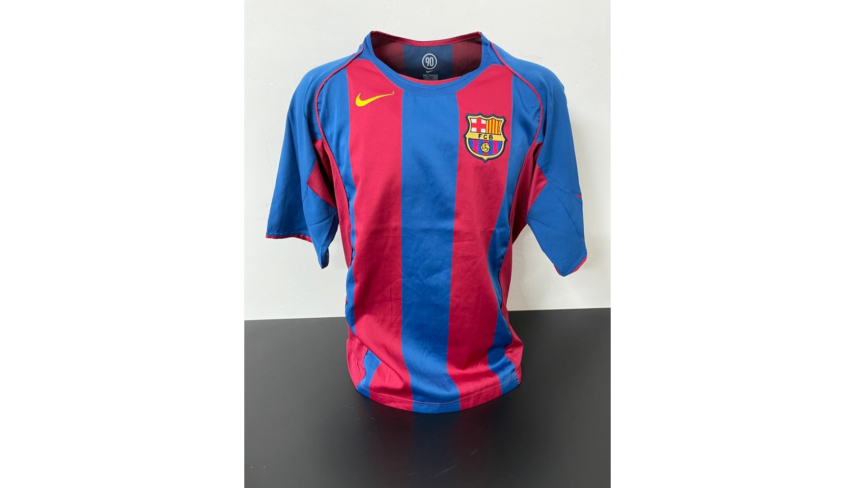 FC Barcelona 2004-2005 Home Shirt #10 Ronaldinho - Online Store