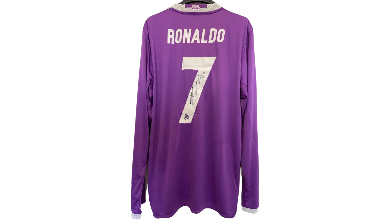 Cristiano Ronaldo Signed Replica Real Madrid 2016/17 Home Shirt 26284