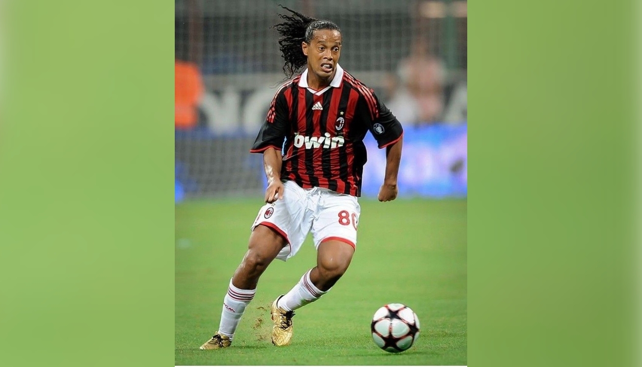 AC Milan 09/10 RONALDINHO 80 Retro Vintage Classic Shirts Jersey