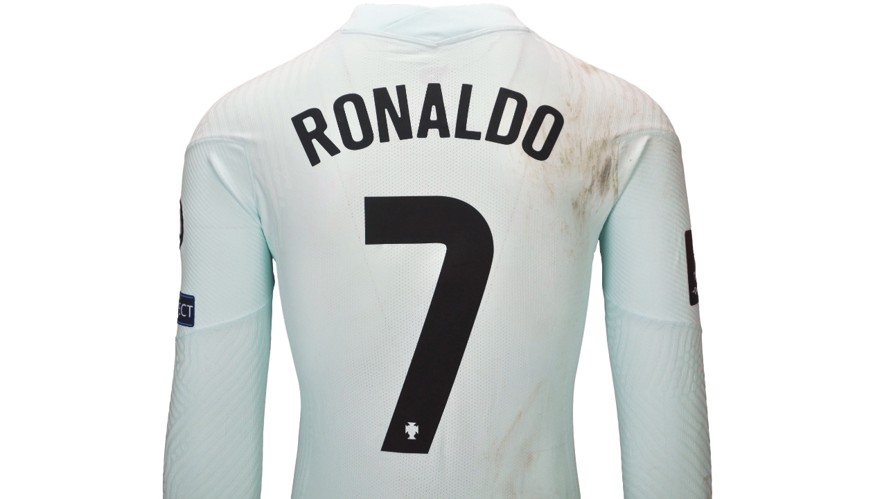 Ronaldo's Worn and Unwashed Shirt, Serbia-Portugal 2021 - CharityStars