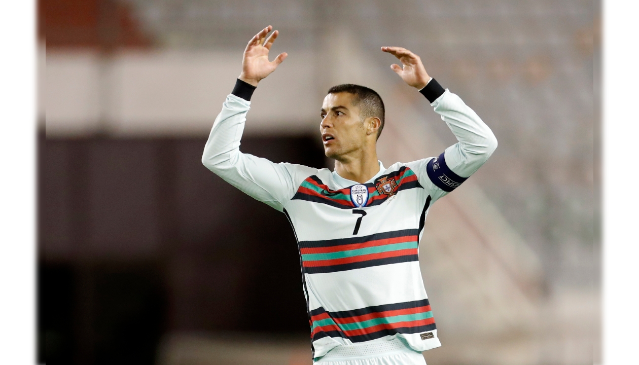 Ronaldo's UNWASHED Match-Worn Shirt - CharityStars