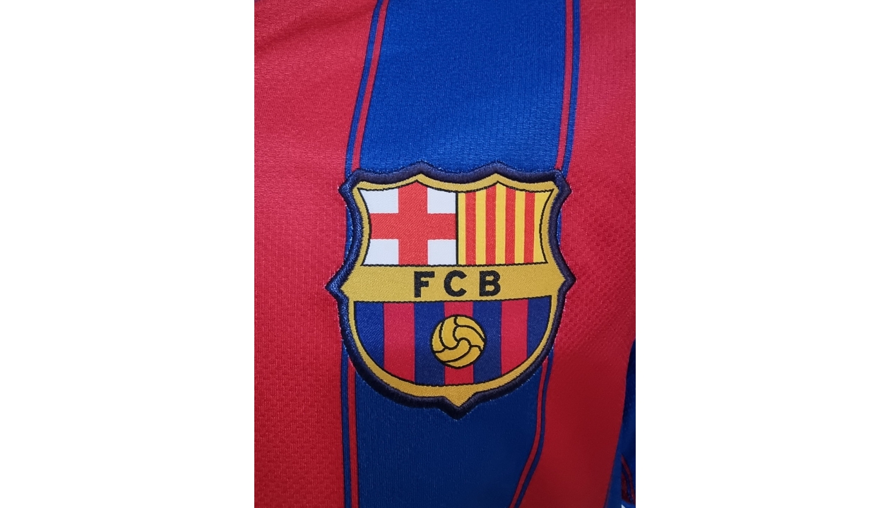 Messi's Barcelona Match Shirt, UCL 2009/10 - CharityStars