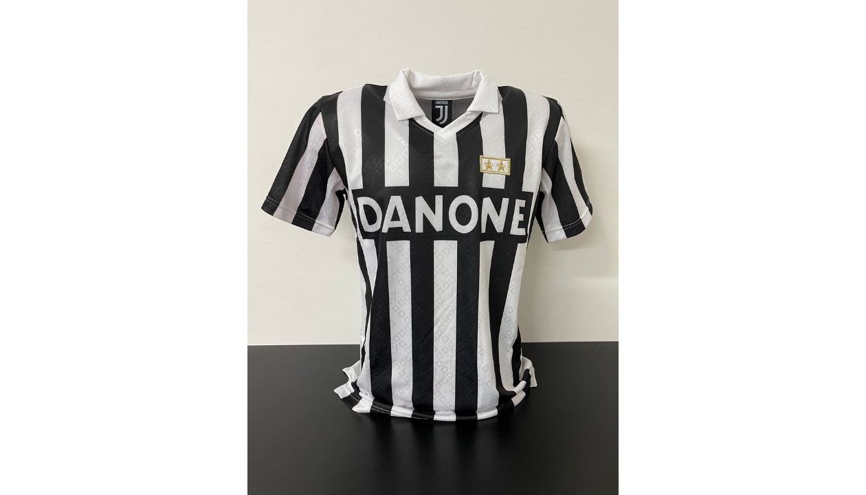 Buy Roberto Baggio Authentic Signed 1992-93 Juventus Home Jersey!