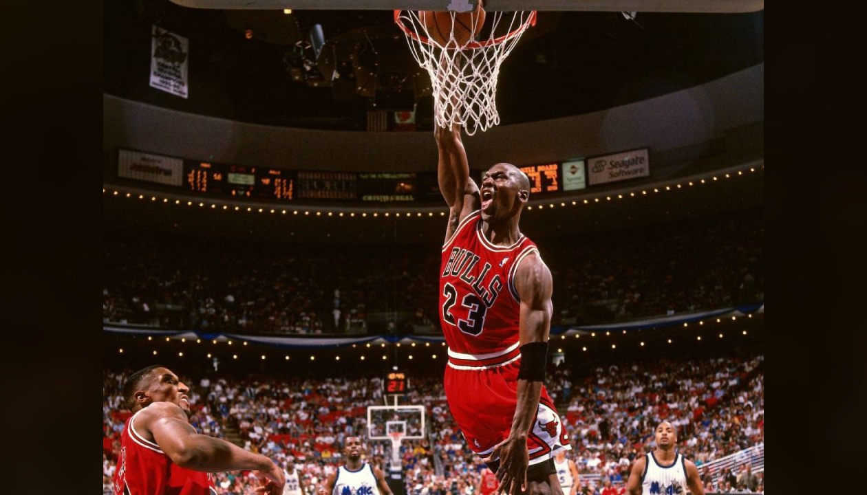 Official Chicago Bulls Shirt - Signed by Michael Jordan - CharityStars