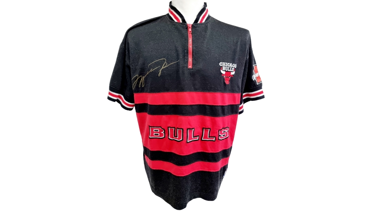 Men's Raglan Michael Jordan Chicago Bulls - Idolstore - Merchandise And  Collectibles