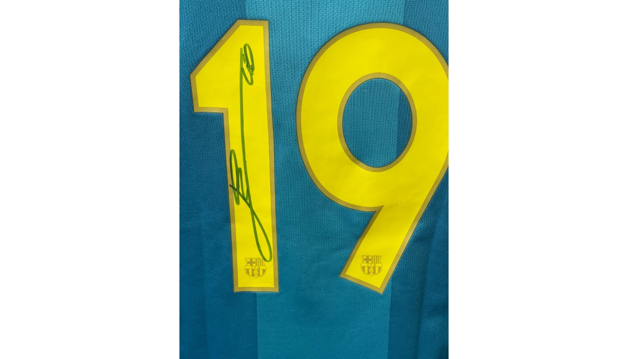 Lionel Messi's FC Barcelona 2007/08 Signed And Framed Home Shirt -  CharityStars