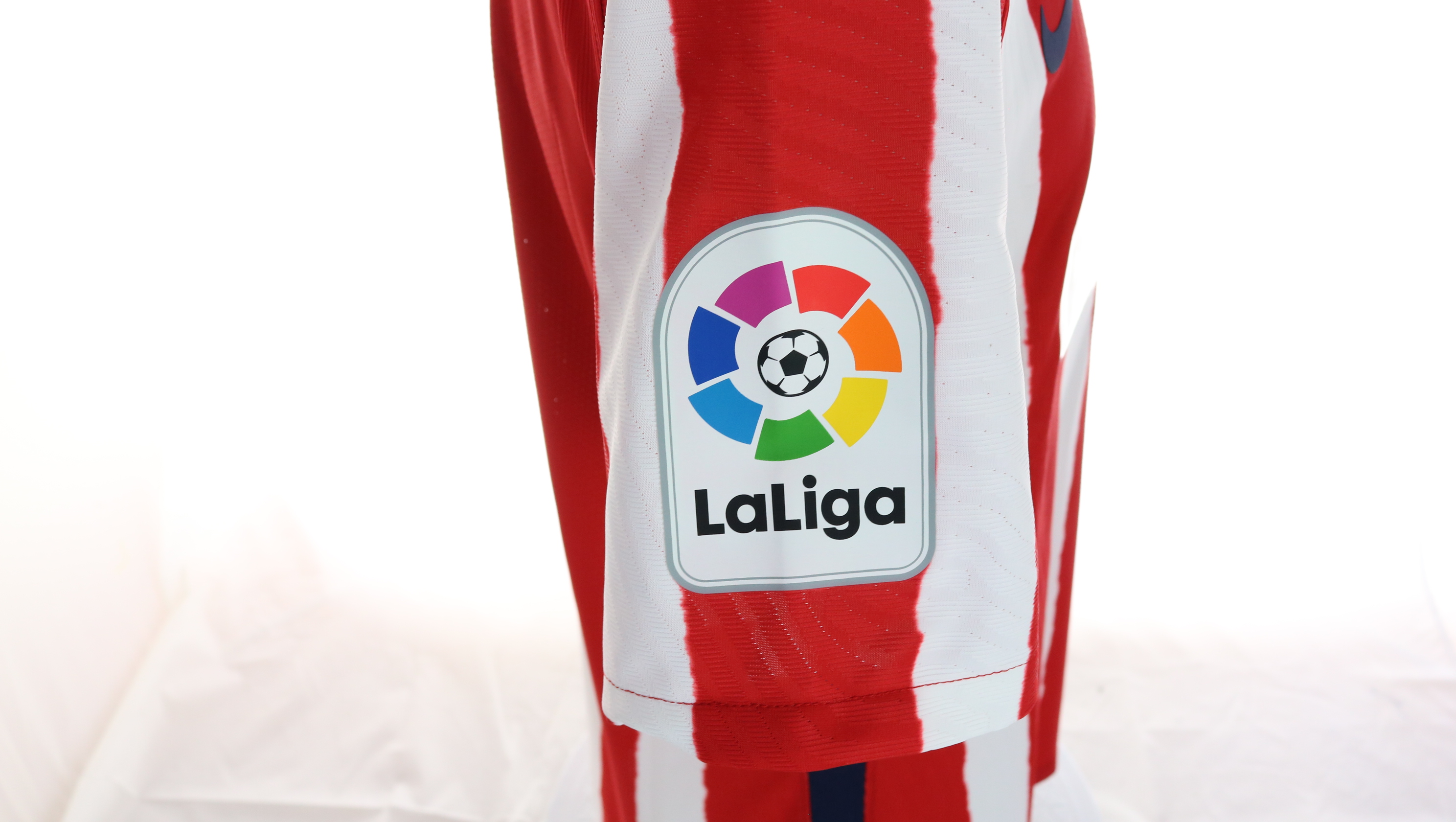 Suarez's Match Shirt Atletico Madrid, 2020/21 - CharityStars