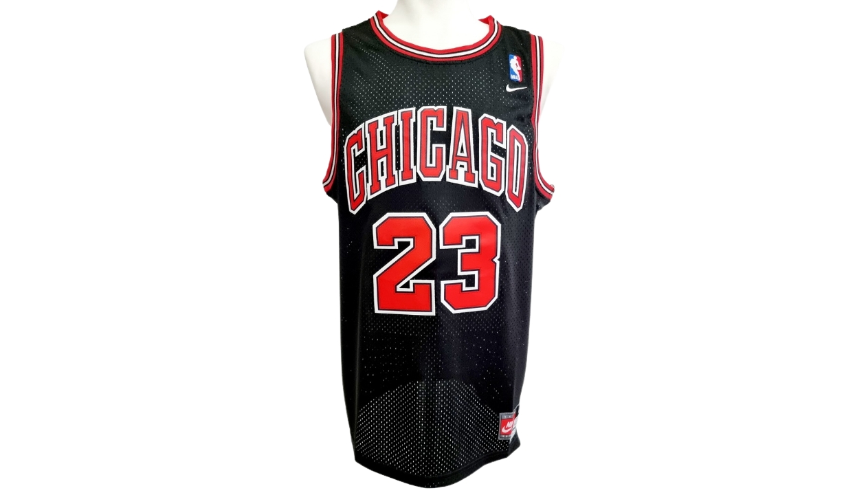 Chicago Bulls Jersey Issued to Michael Jordan - CharityStars