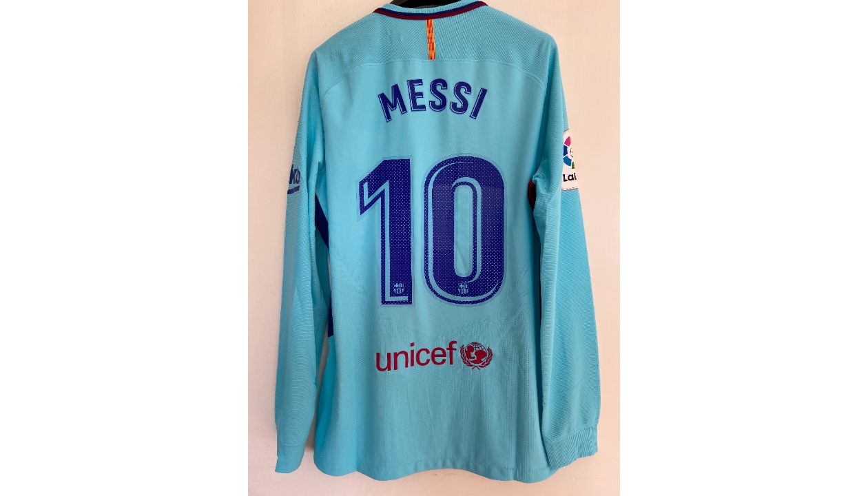 Messi's Barcelona Match-Issue / Worn Liga 2017/18 Shirt - CharityStars