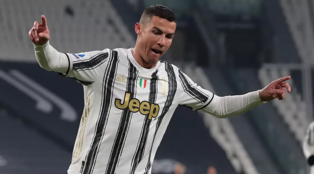 Pallone ufficiale Juventus - Autografato da Ronaldo - CharityStars