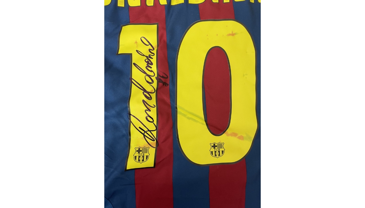 Jersey Barcelona 2005/2006 Team Old bnwt #men #team #Signed #ronaldinho  printed