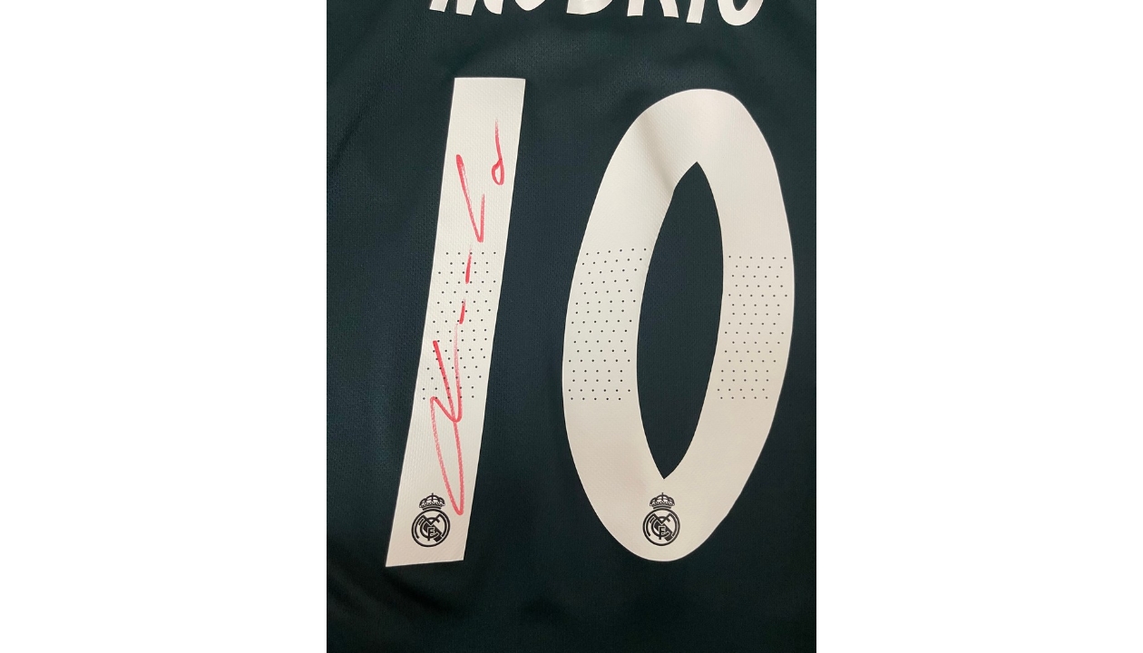 Modric's Real Madrid Match Shirt, UCL 2018/19 - CharityStars