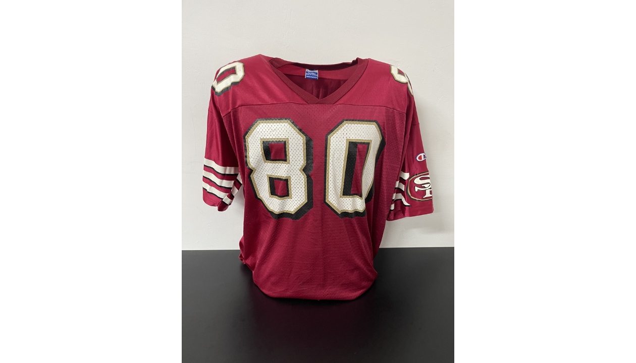 Owens' Official San Francisco 49ers Signed Jersey - CharityStars