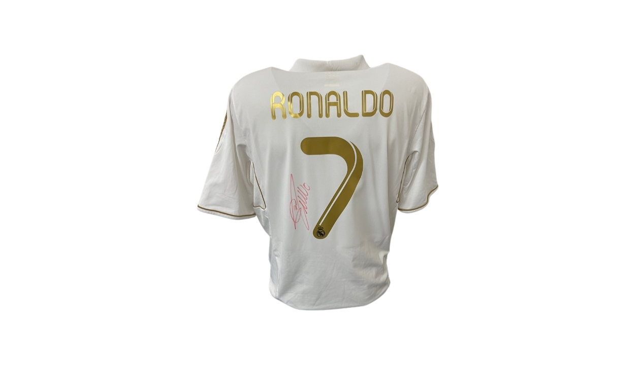 Maglia ufficiale Cristiano Ronaldo Real Madrid, 2011/12 - Autografata -  CharityStars